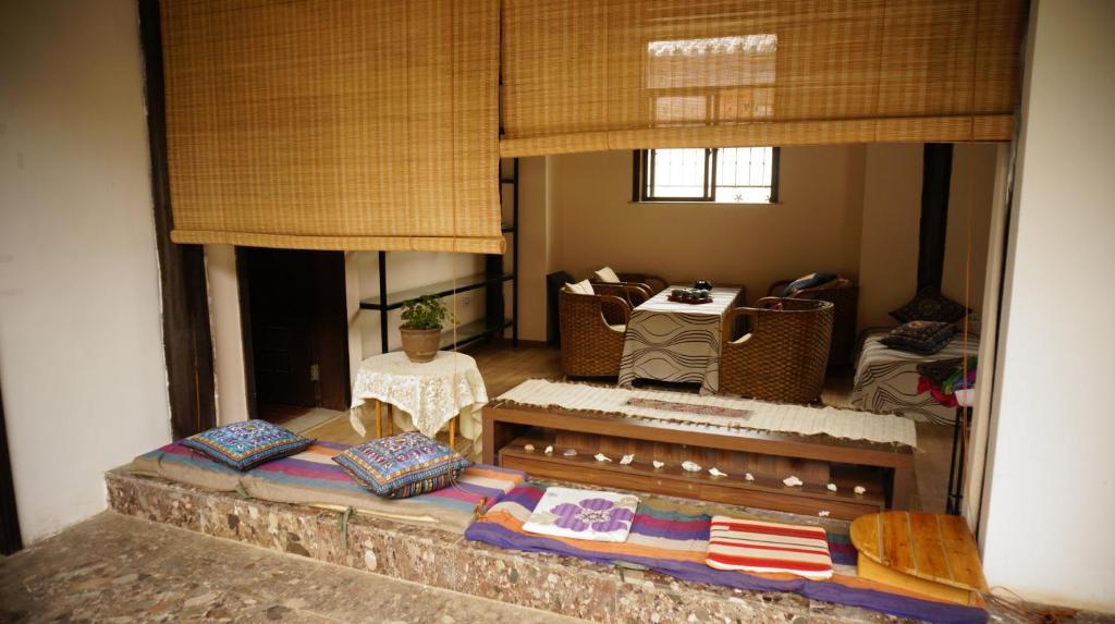 Lijiang Wangjia Courtyard Inn Zewnętrze zdjęcie