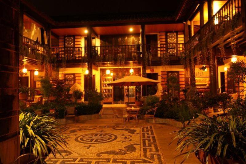 Lijiang Wangjia Courtyard Inn Zewnętrze zdjęcie
