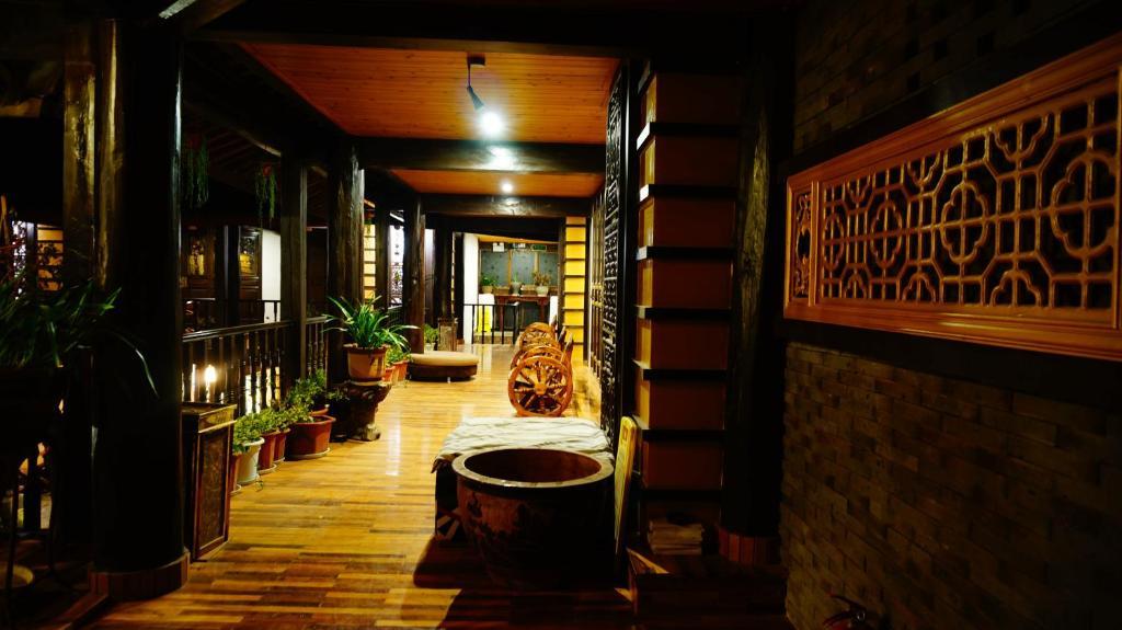 Lijiang Wangjia Courtyard Inn Zewnętrze zdjęcie